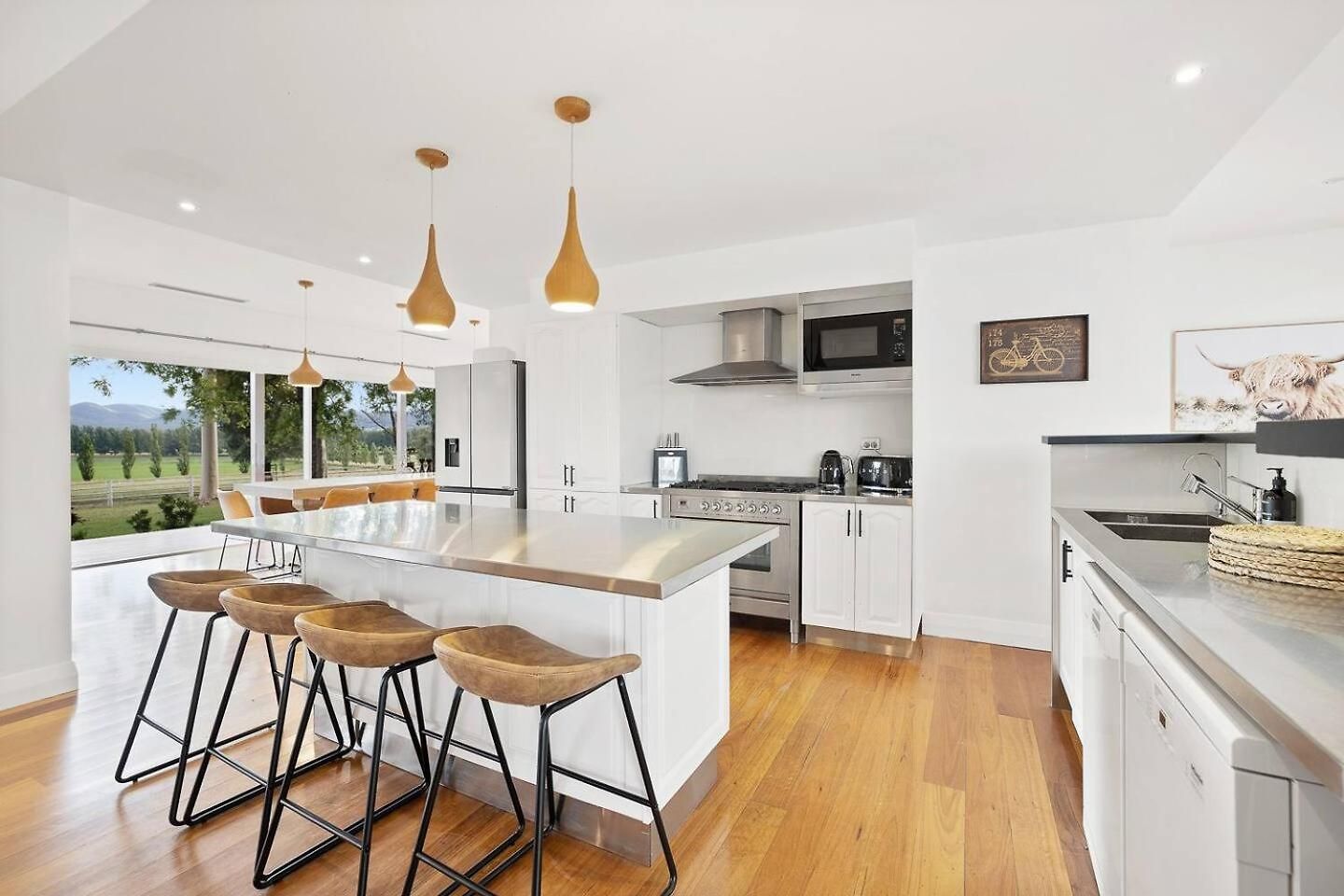 'bonnie View' A Magnificently Luxurious Retreat Holiday home Mudgee