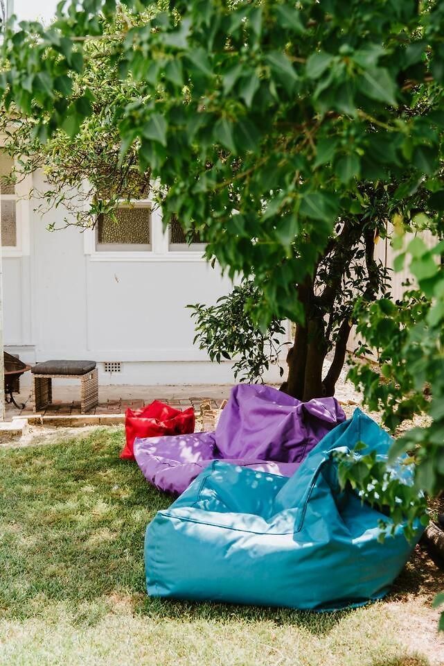 Court House Hideaway - Country Comfort In Town Holiday home