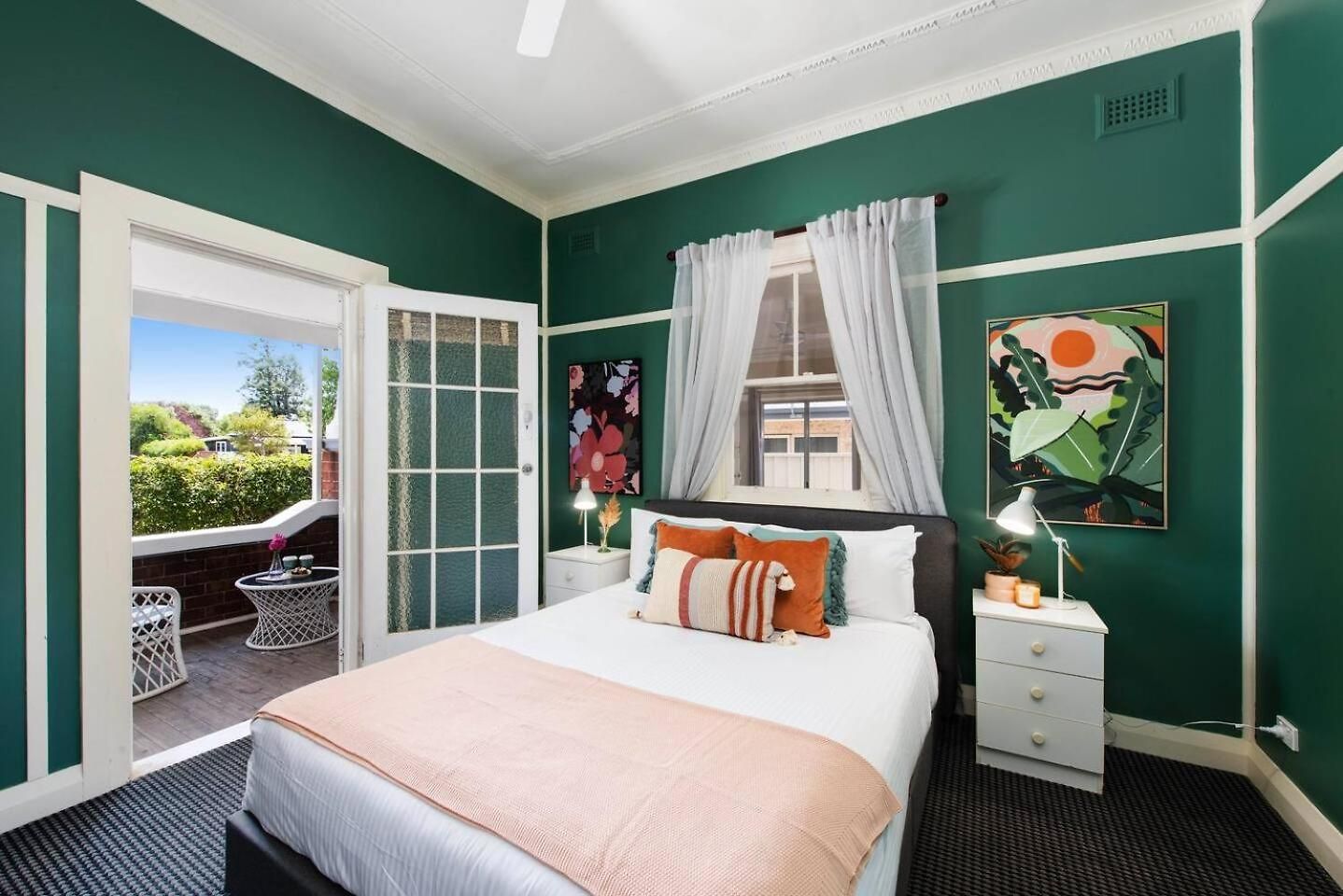 Court House Hideaway - Country Comfort In Town Mudgee