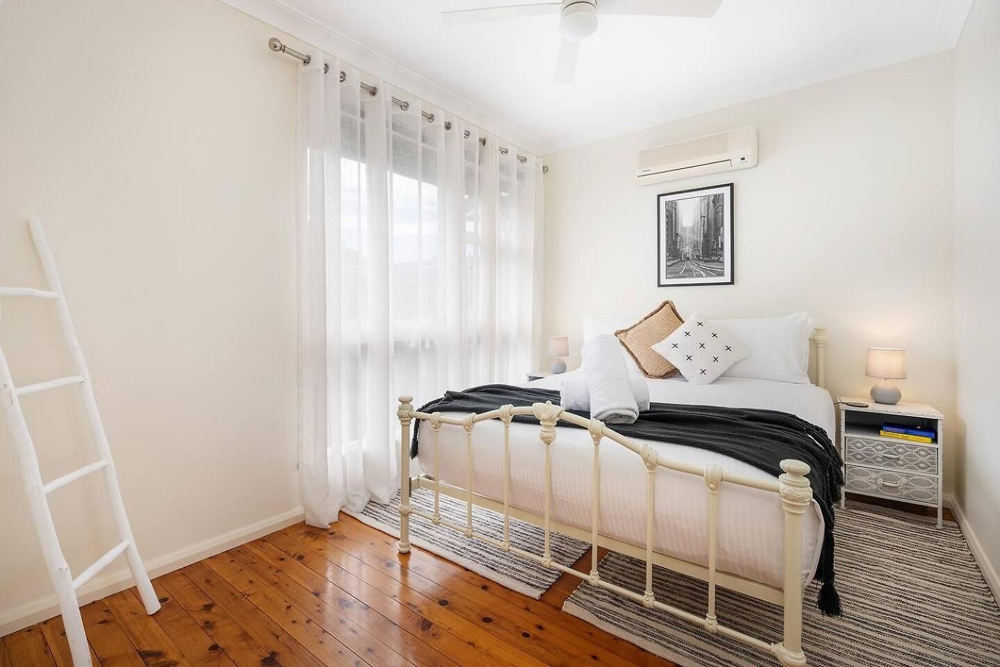 Clematis - Indoor-outdoor Lifestyle * Mudgee