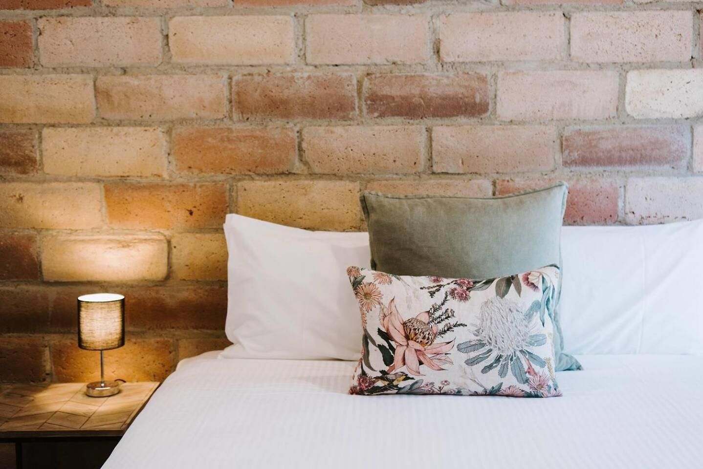 'tyalla Lodge' Unique Luxe Design In The Mountains