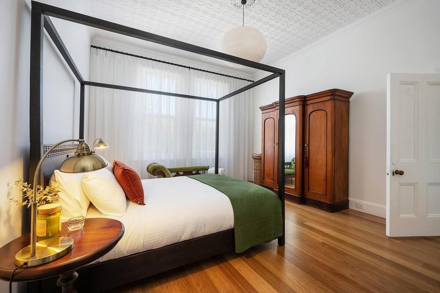 Luxury At Lauralla - An Elegant Victorian Escape * Mudgee