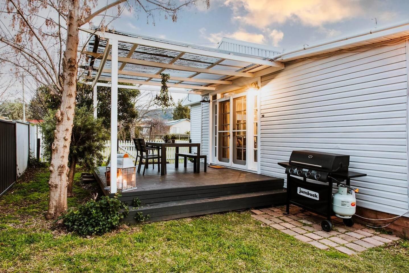 Holiday home Charlie's Stylish Family-friendly In Downtown