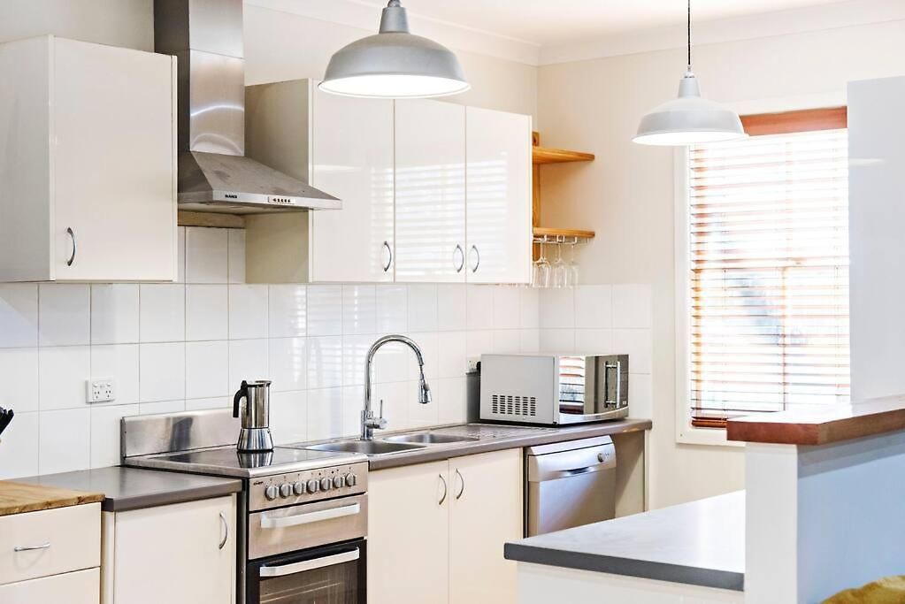 The Orange Door -a Spacious In Town Holiday home Mudgee