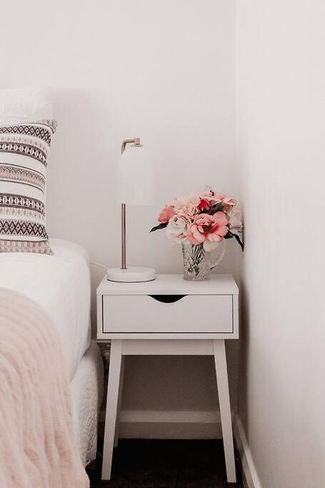 Live In The Heart Of At Fairbairn Apartment *