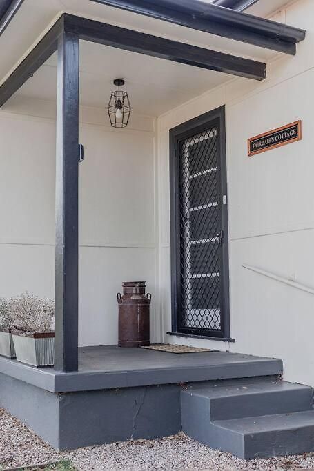 Apartment Live In The Heart Of At Fairbairn *