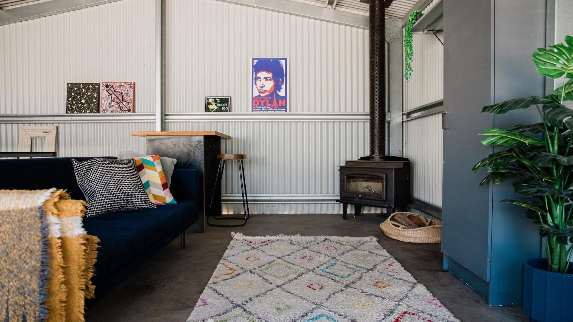 'mudgee Burrow' A Stylish Family * Mudgee