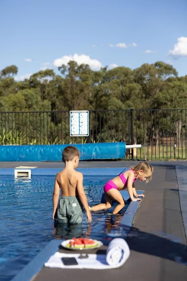 The Albens - Countryside Chic Amongst The Hills * Mudgee
