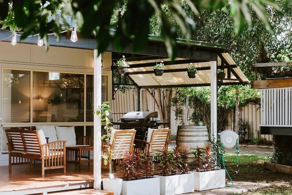 The Nicholson - A Delightful Family Escape Awaits * Mudgee