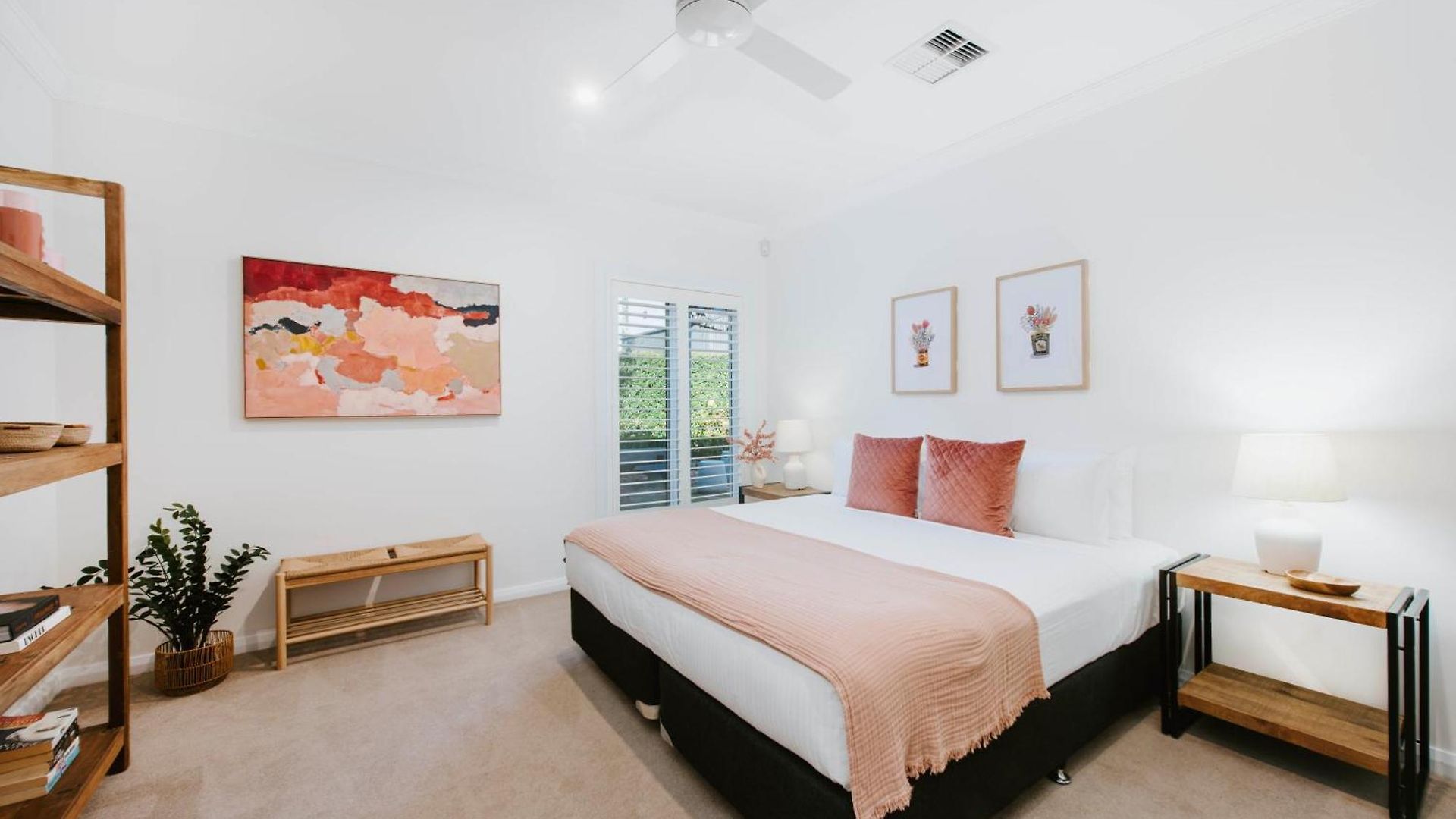 'haylock' Luxe Country Charm In Mudgee's Centre *