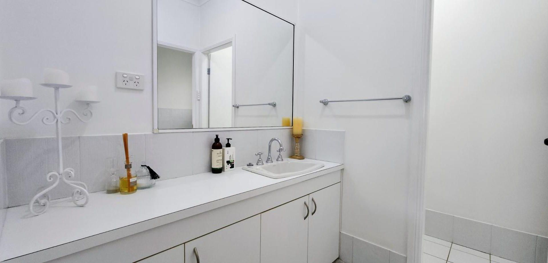 270 On Church - Entire With Spacious Alfresco Area Apartment Mudgee