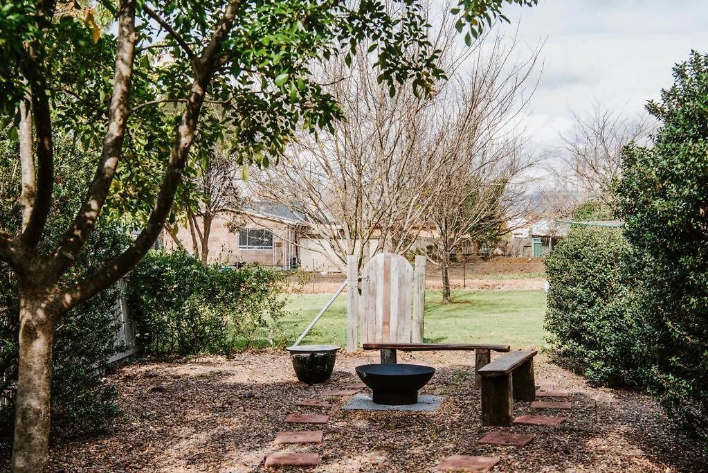 'kareela & Kialla Cottages' Charming Family Getaway Holiday home *