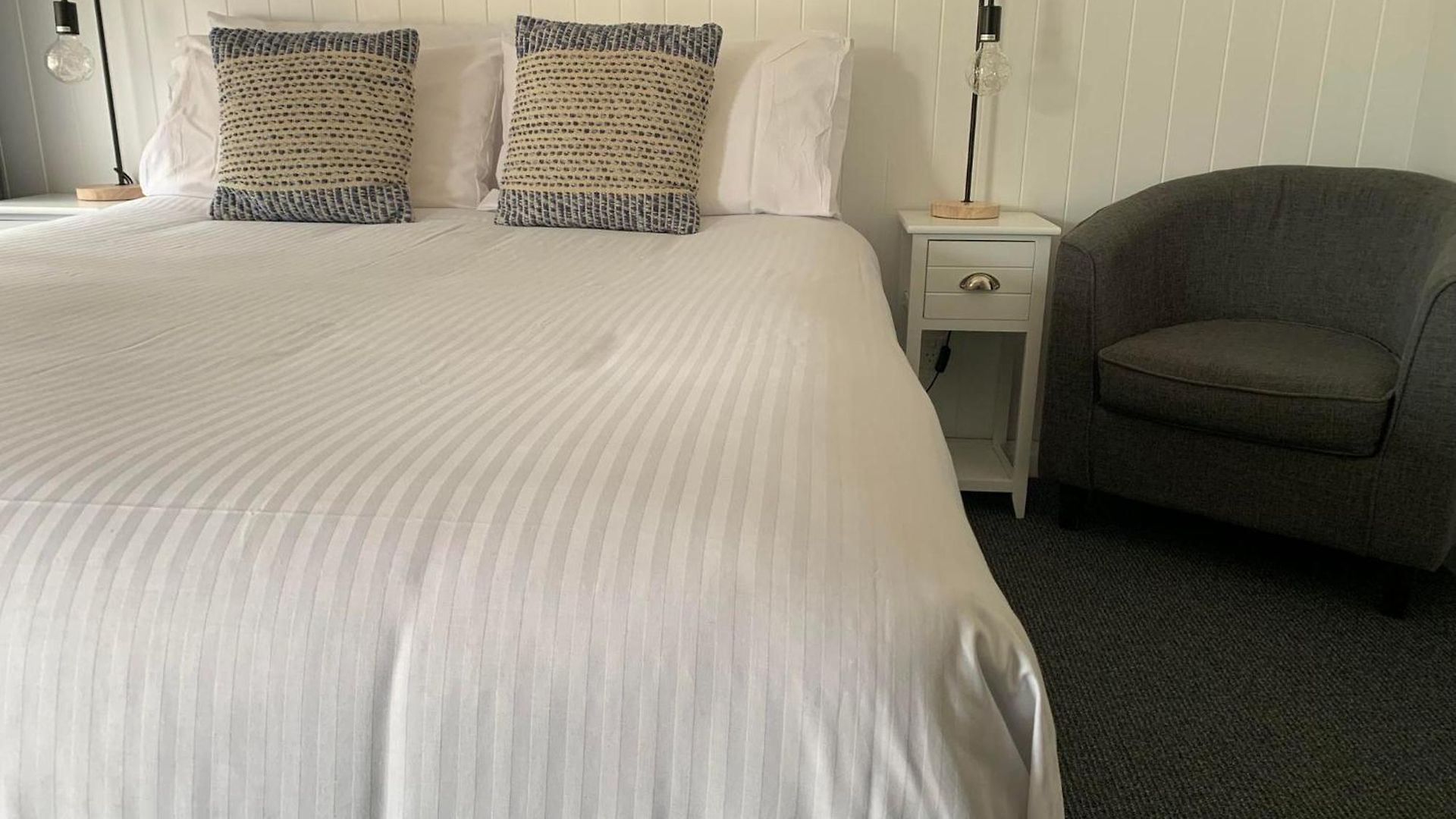 Vineyard Motor Motel