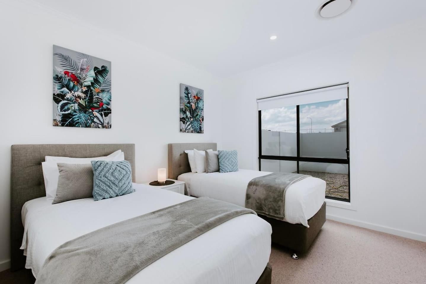 Haven - Stunning Terra Modern Design Holiday home Mudgee