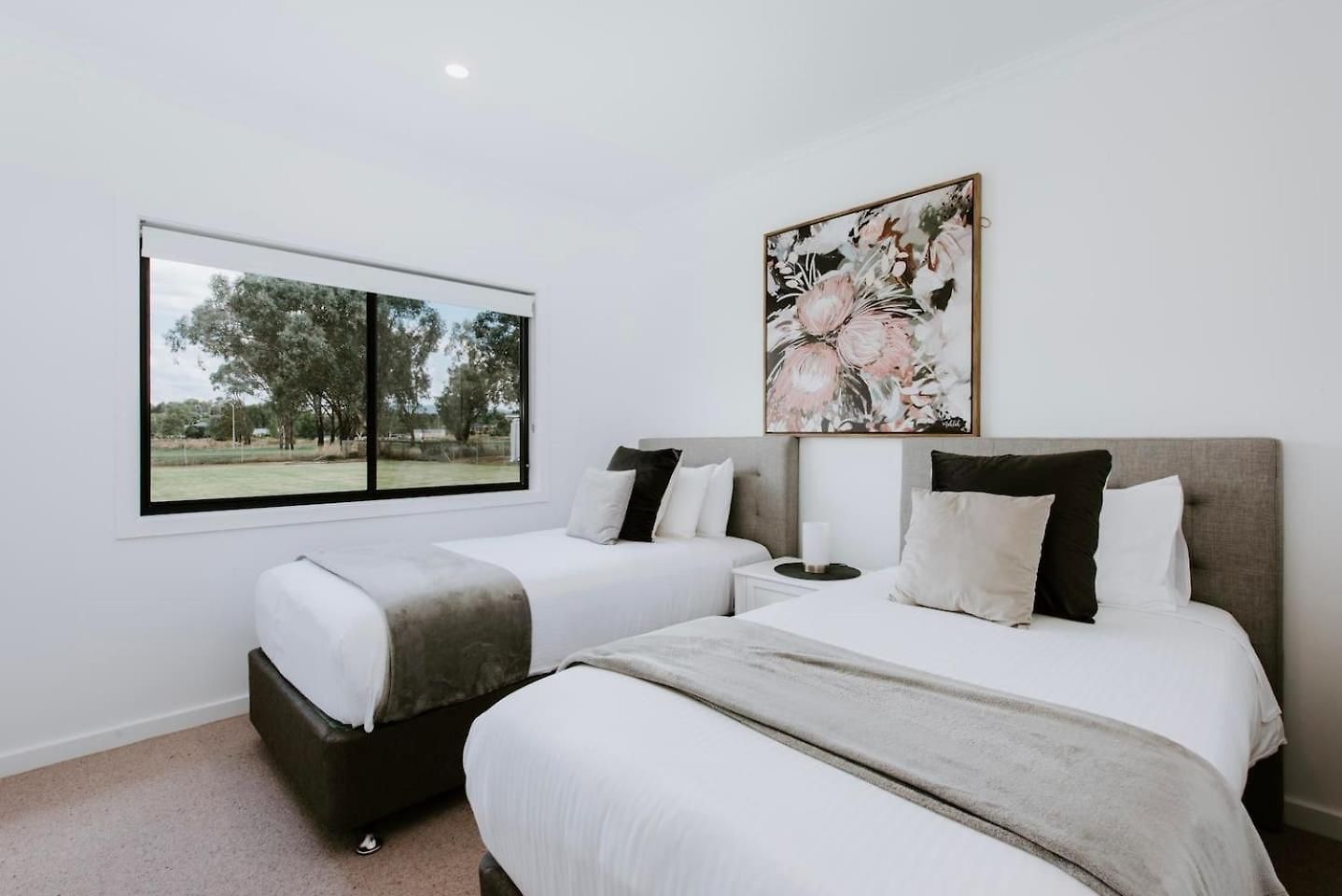 Haven - Stunning Terra Modern Design * Mudgee