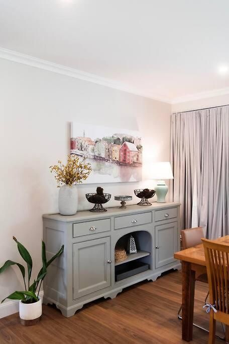 Holiday home Frog Hill 8 Bedroom Luxe Rural Retreat Near Town With 2 Mudgee