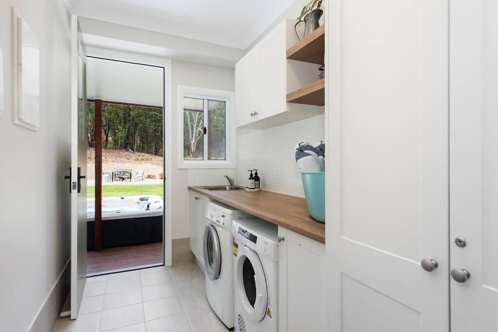 Holiday home Frog Hill 8 Bedroom Luxe Rural Retreat Near Town With 2 Mudgee