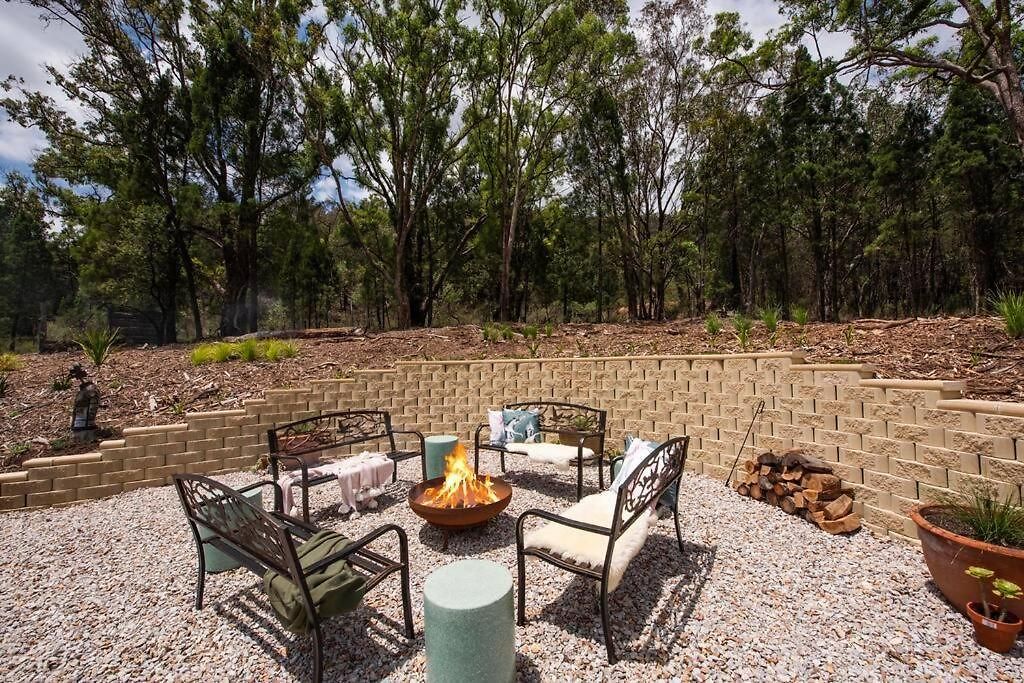 Frog Hill 8 Bedroom Luxe Rural Retreat Near Town With 2 Mudgee