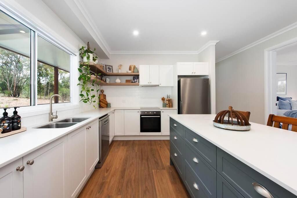 Frog Hill 8 Bedroom Luxe Rural Retreat Near Town With 2 Holiday home Mudgee