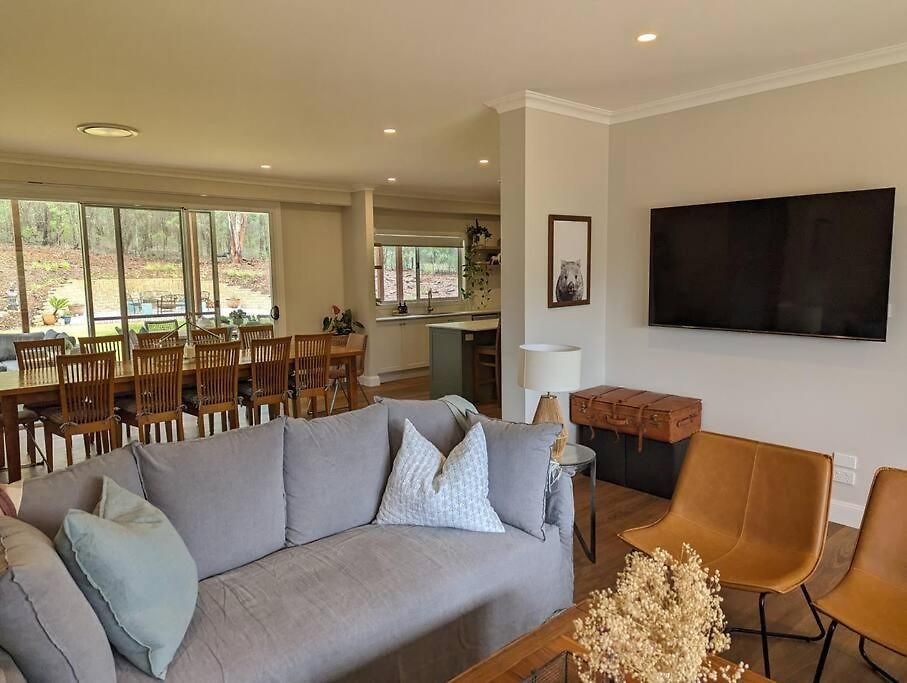 Frog Hill 8 Bedroom Luxe Rural Retreat Near Town With 2 * Mudgee