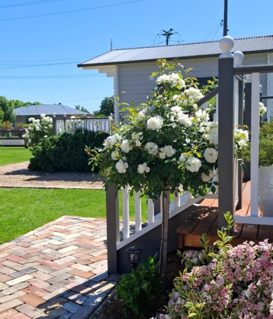 Dangerfield Oaks Boutique Cottage's Mudgee