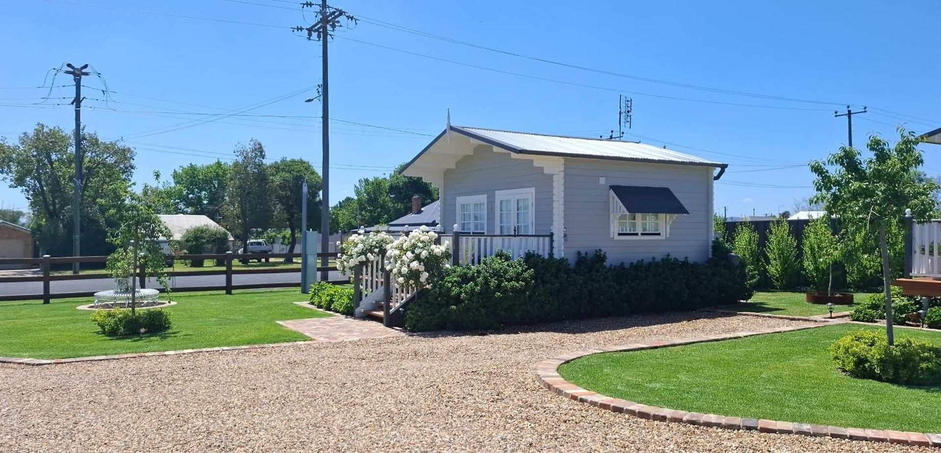 Dangerfield Oaks Boutique Cottage's Farm stay *