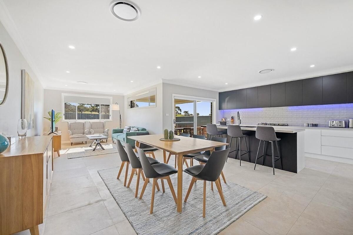 Holiday home Devan House - An Entertainers' Retreat Close To Town