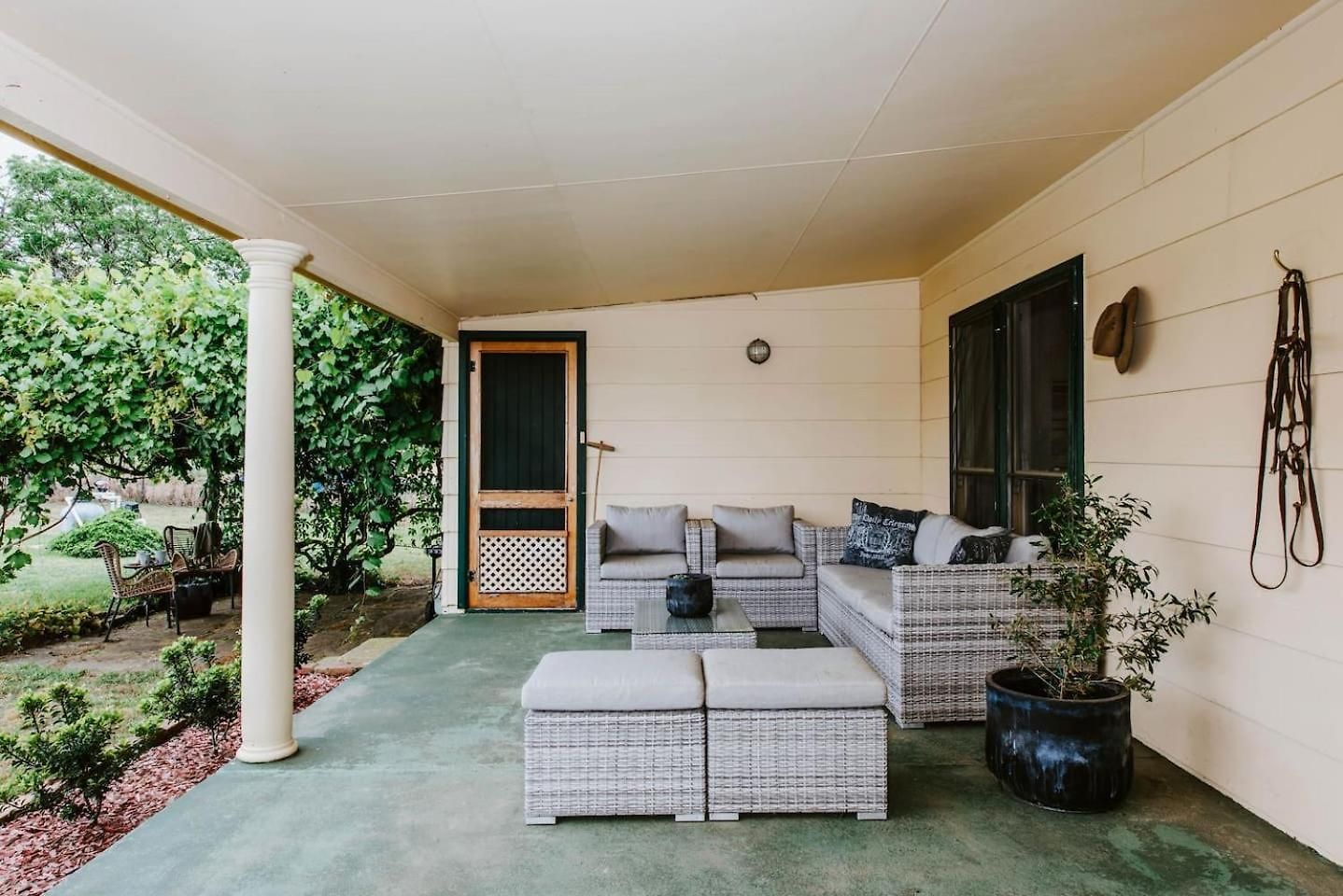 Burrundulla - Tranquil Country Allure