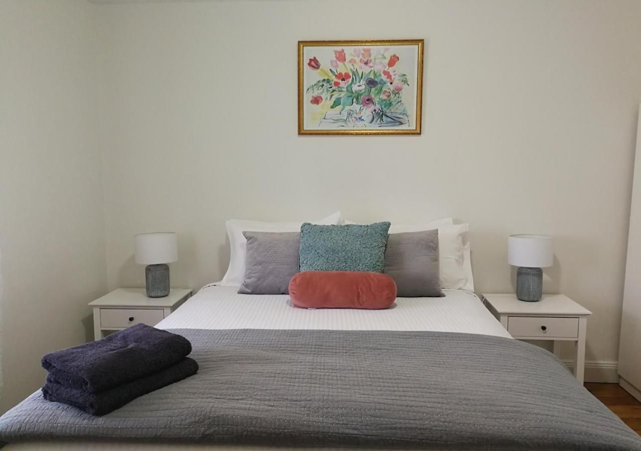 Merala A Cosy With Easy Stroll To Cbd *