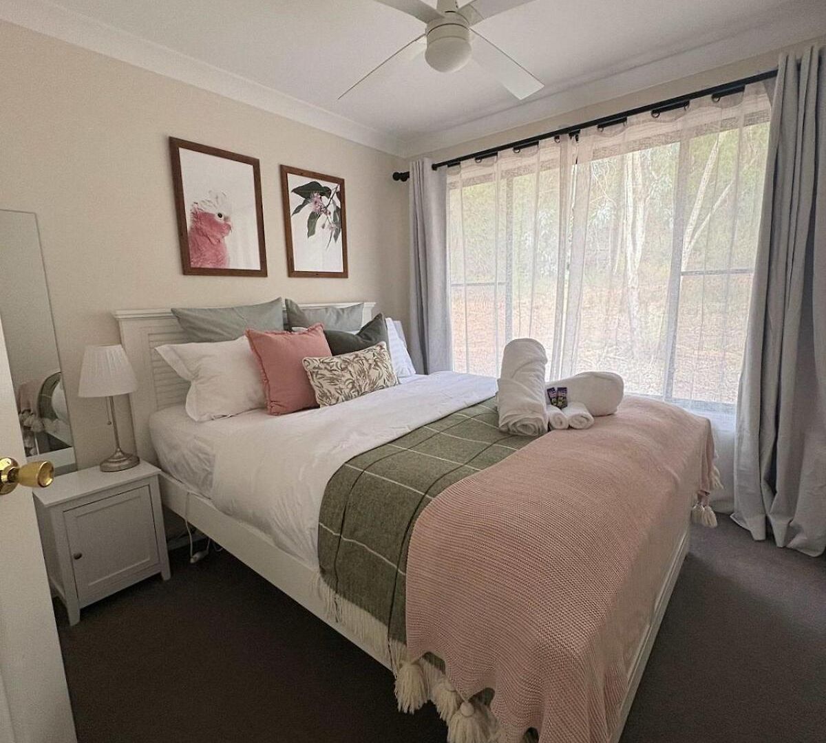 Frog Hill 8 Bedroom Luxe Rural Retreat Near Town With 2 * Mudgee