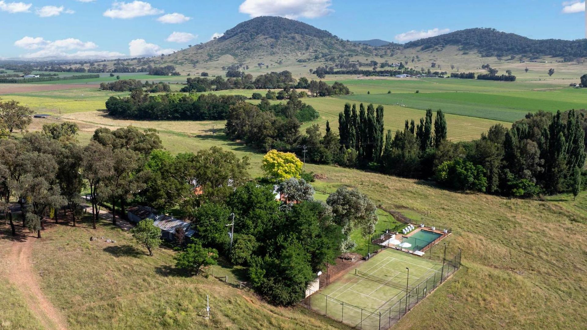In The Grove, The Church, And Premium Private Homestead Farm stay Mudgee