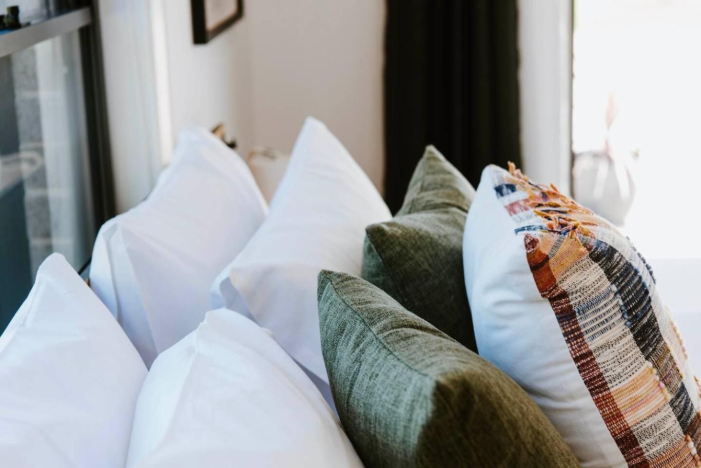 Grevillea - A Serene Haven For Couples Guest house