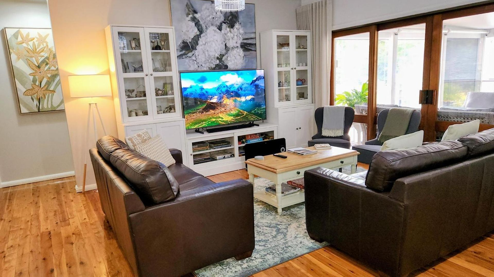 270 On Church - Entire With Spacious Alfresco Area *