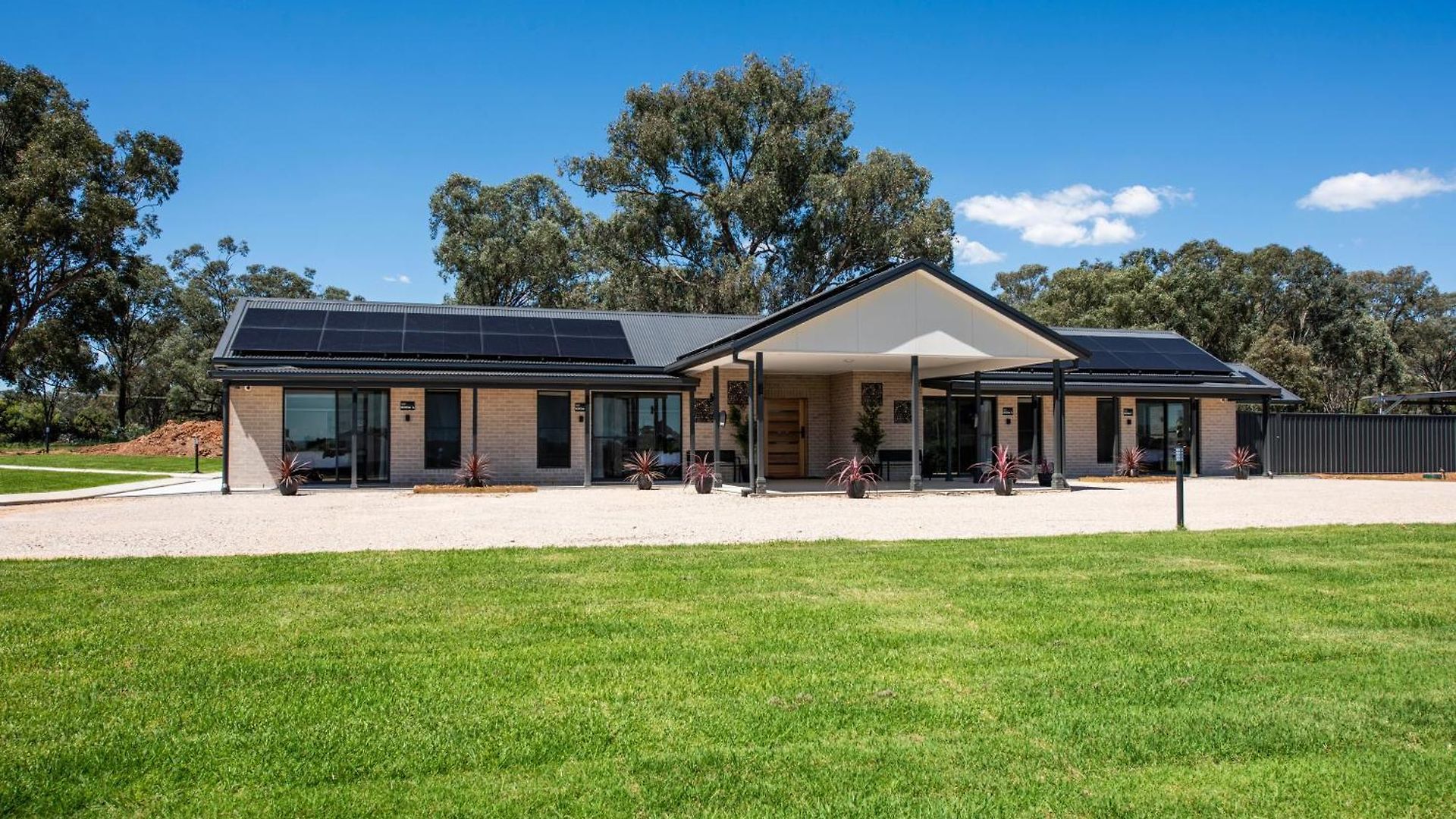 Rosella - An Accessible Couples' Retreat 3*