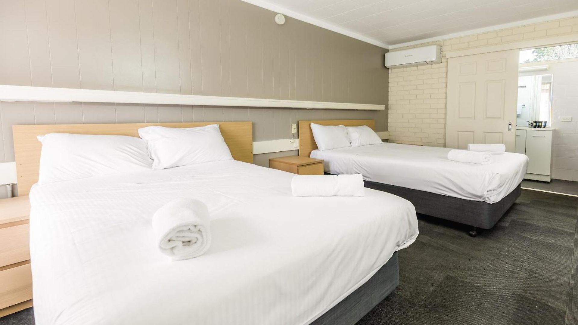 Wanderlight Motor Motel 3*
