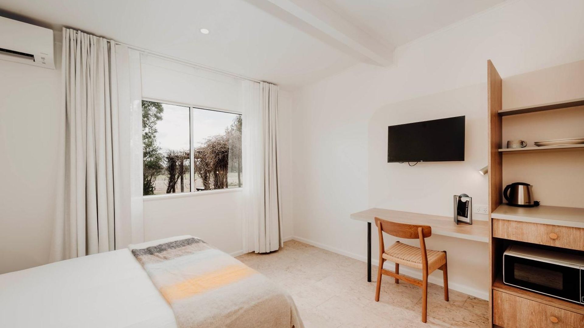 Motel The Cudgee At 4*
