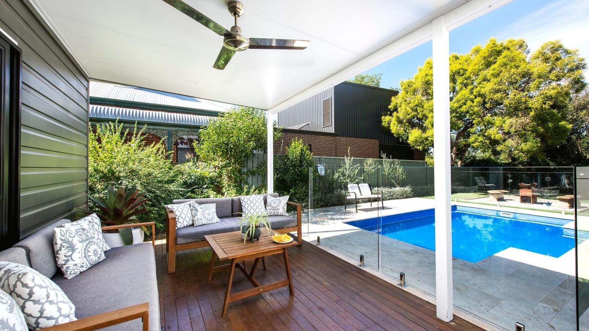 'waima' Year-round Comfort In The Heart Of Holiday home *