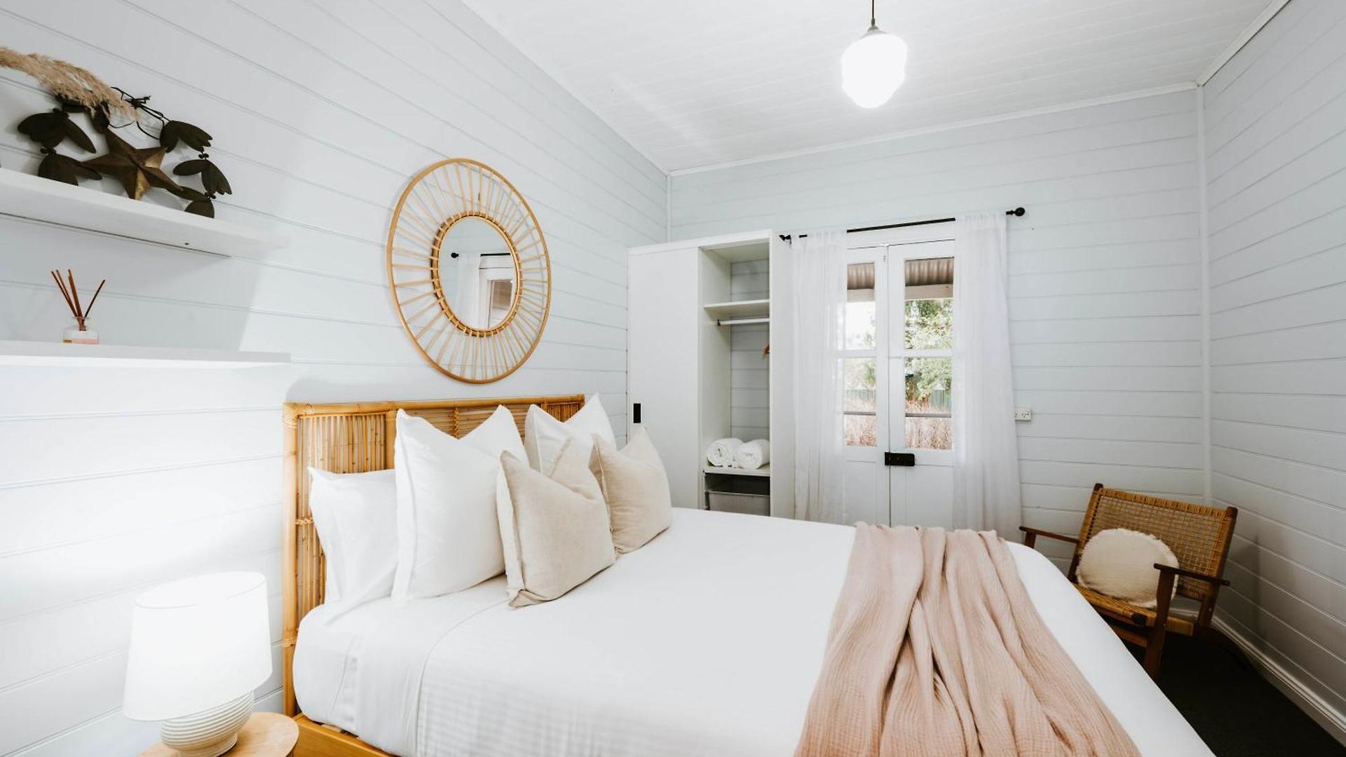 'waima' Year-round Comfort In The Heart Of Holiday home