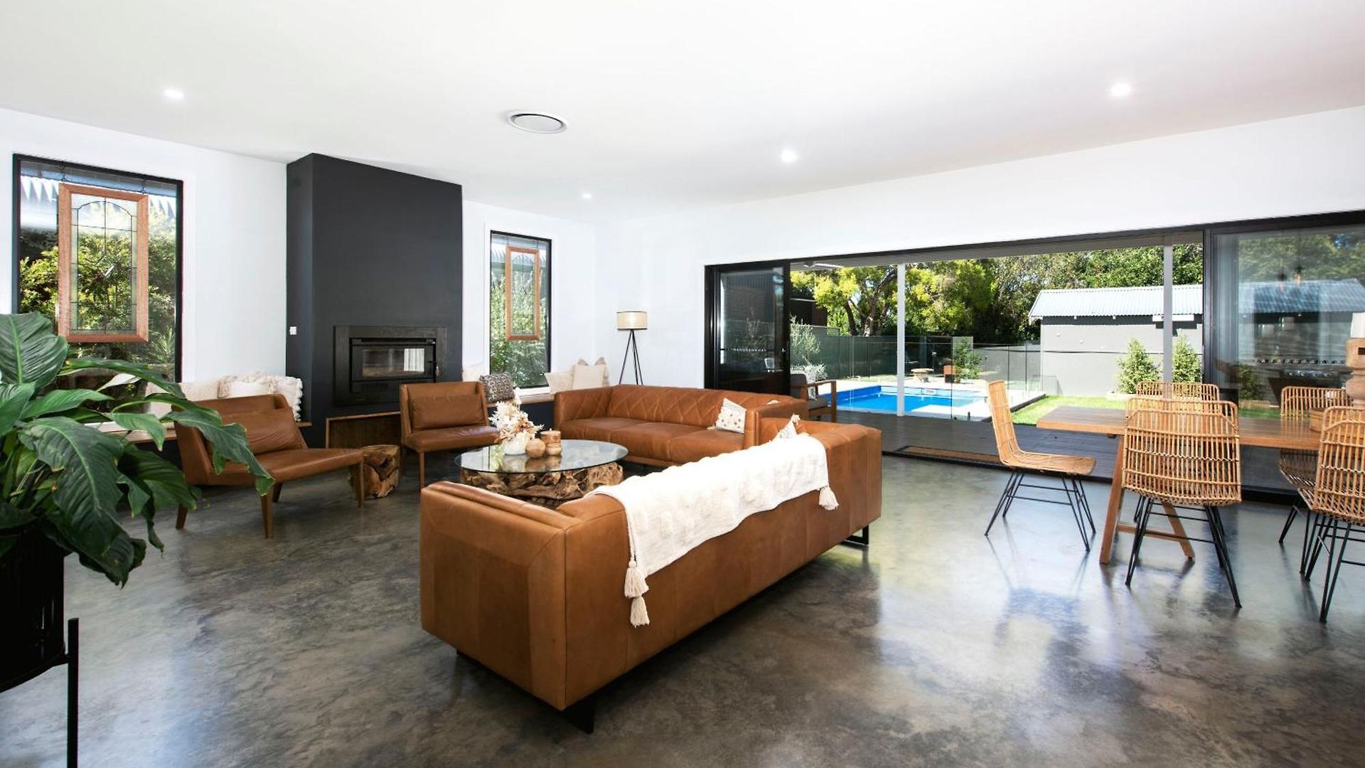 'waima' Year-round Comfort In The Heart Of Holiday home *