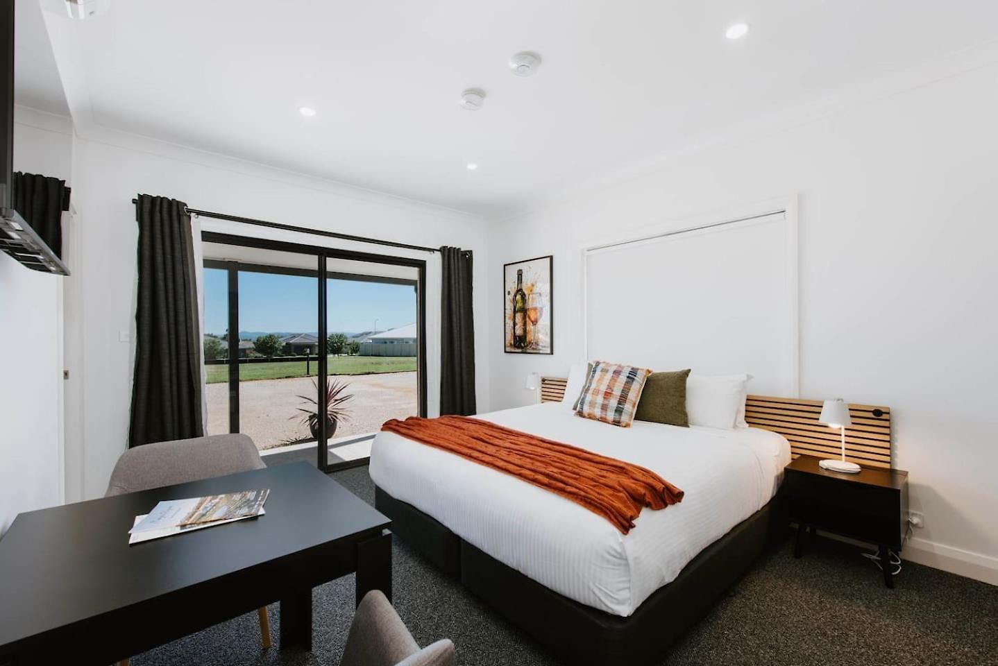 Wattle And Gum - A Stylish Boutique-style