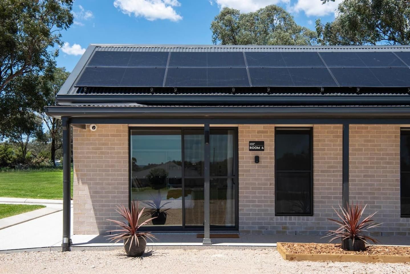 Wattle And Gum - A Stylish Boutique-style
