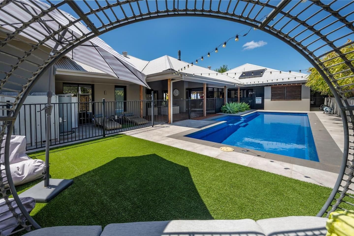 Holiday home Red Lotus - A Grand Valley Views Escape *