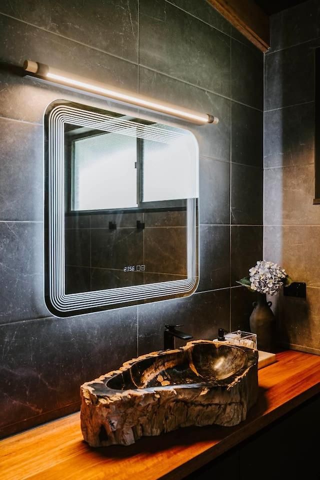 Moonlight At - Chic Soirees & Private Cinema Holiday home Mudgee