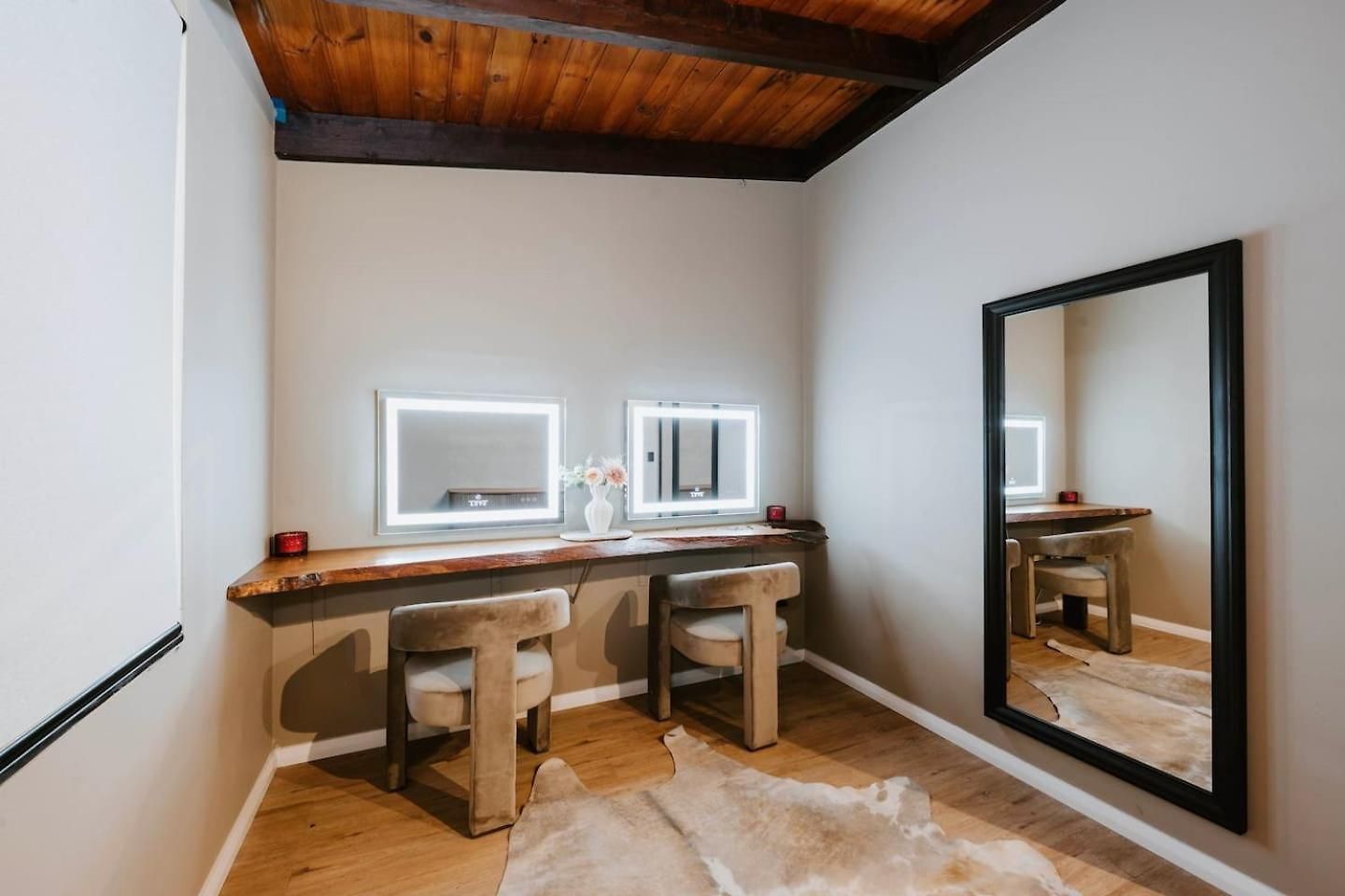 Moonlight At - Chic Soirees & Private Cinema Holiday home Mudgee