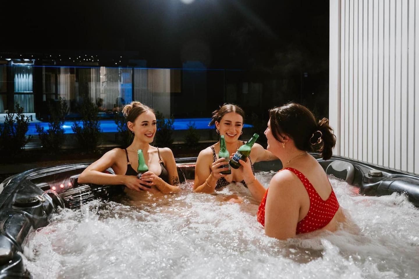 Holiday home Moonlight At - Chic Soirees & Private Cinema