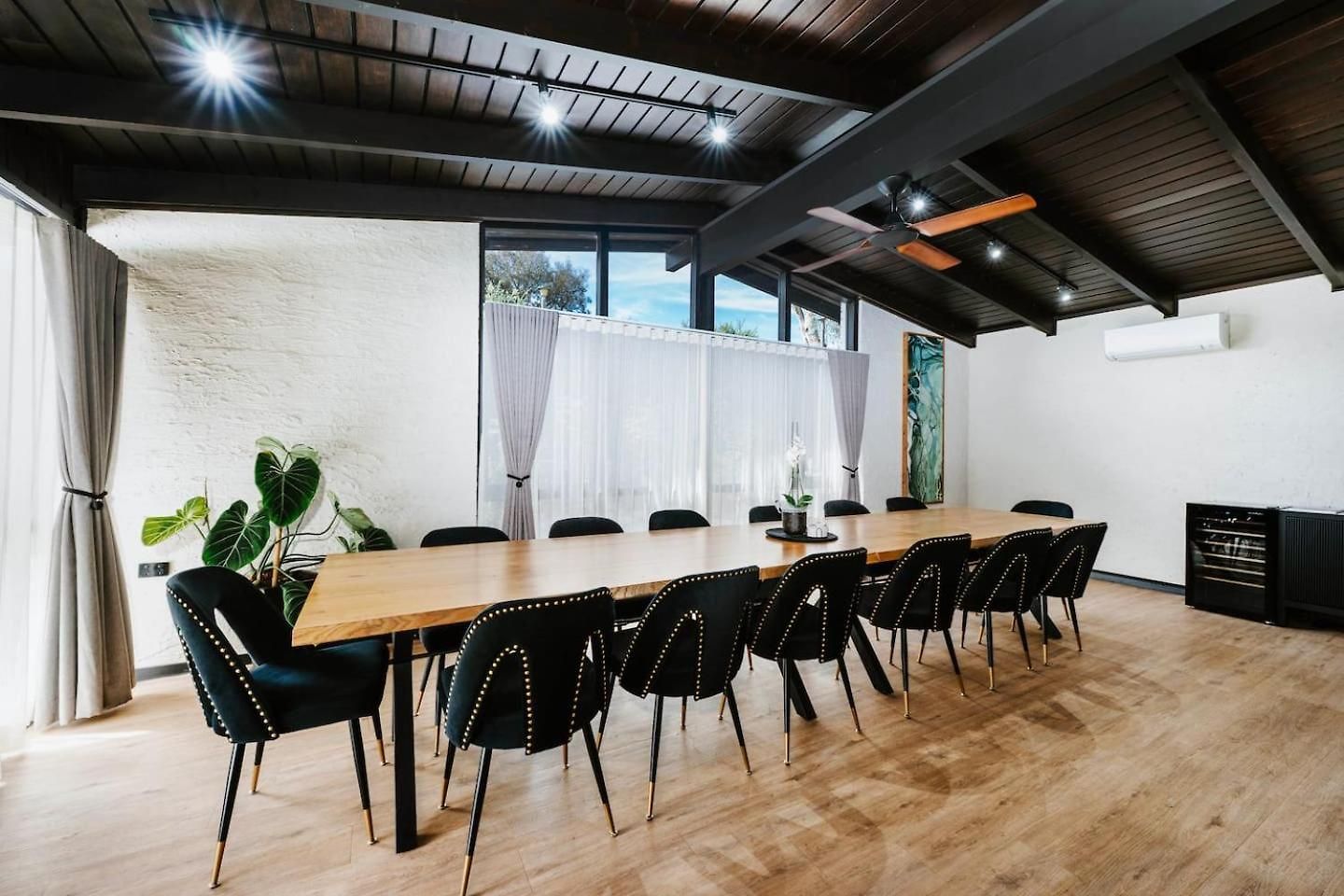 Moonlight At - Chic Soirees & Private Cinema Mudgee