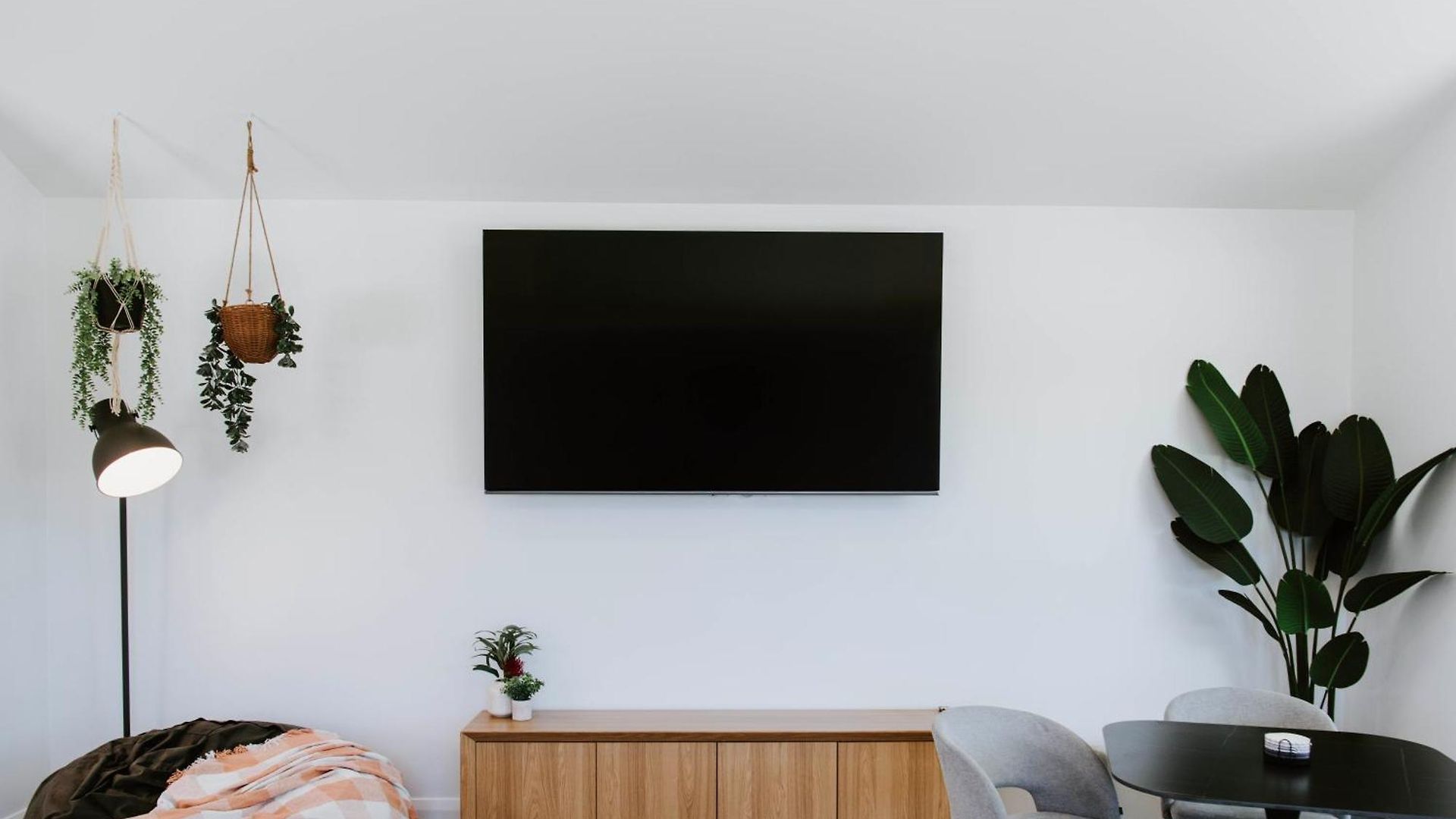 House - Grand Serenity For Gather & Play