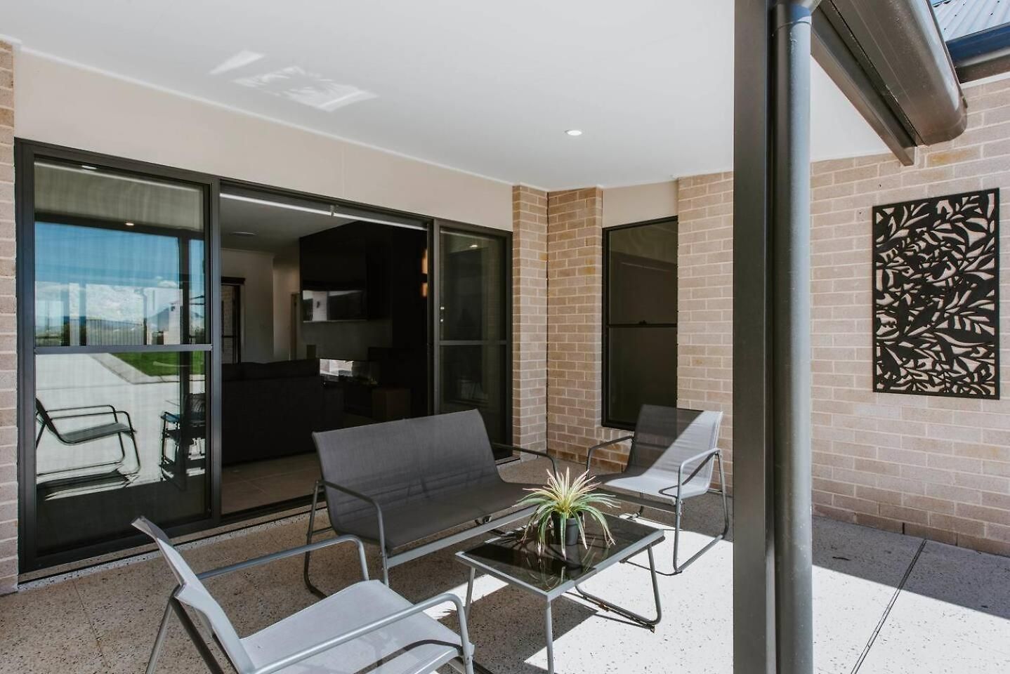 House - Grand Serenity For Gather & Play * Mudgee