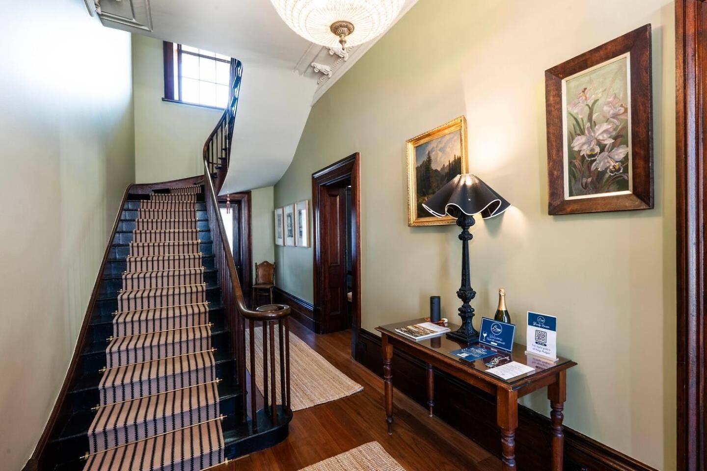 Bleak House - A Landmark Of Mudgee's Heritage Holiday home