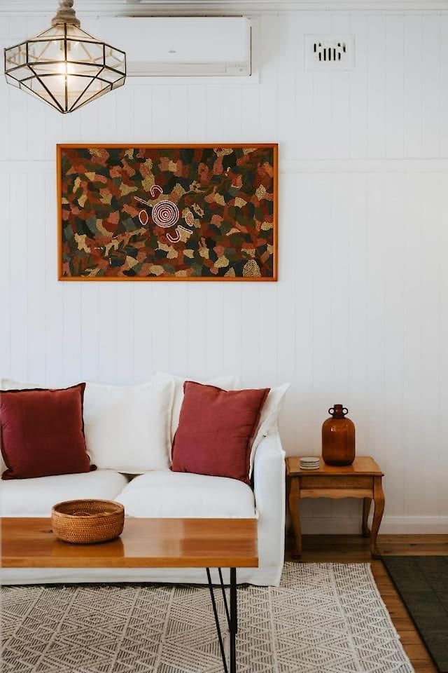 Mygoura - Charming Country Living In Town *